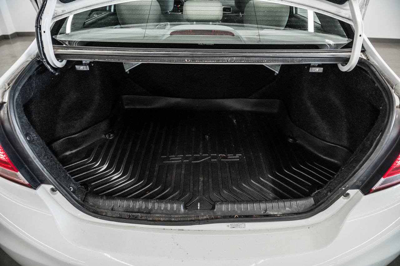 2026 Ford Bronco - Image 15