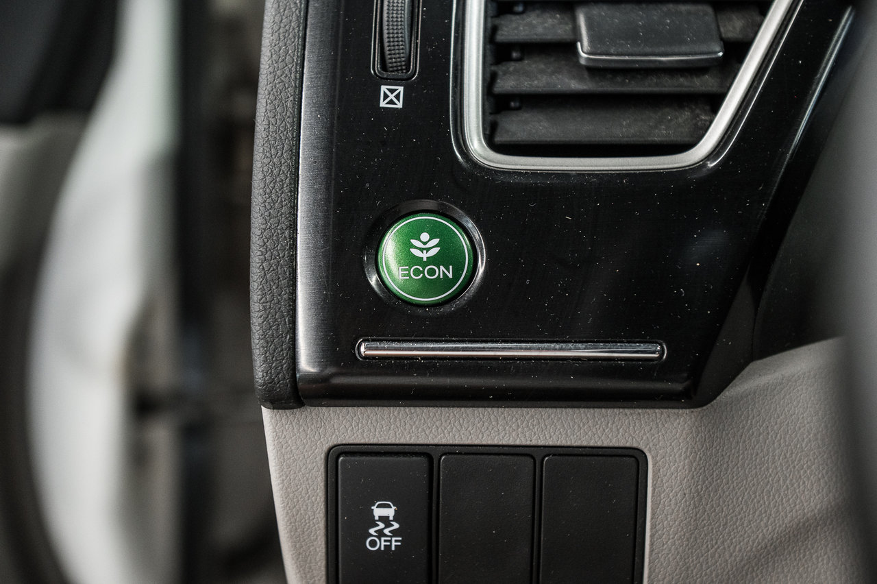 2026 Ford Bronco - Image 19