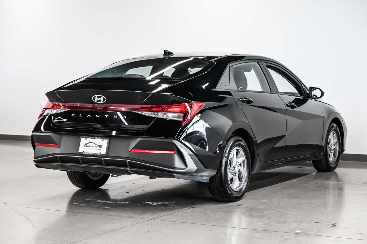 2020 Honda Accord Sedan - Image 8