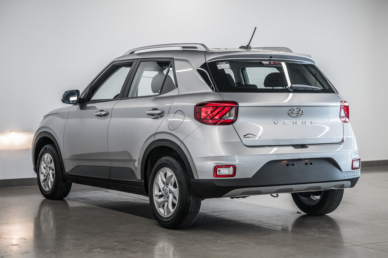 2026 Ford Mustang Mach-E - Image 10