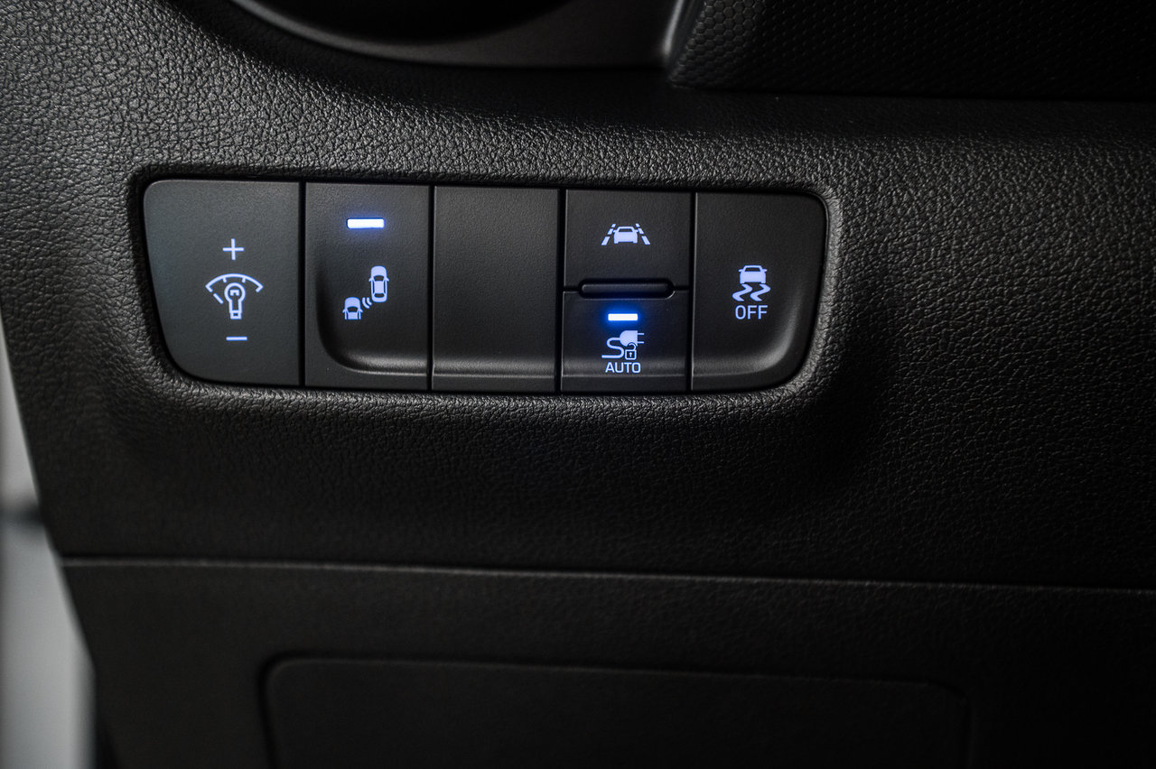 2026 Ford F-150 - Image 21