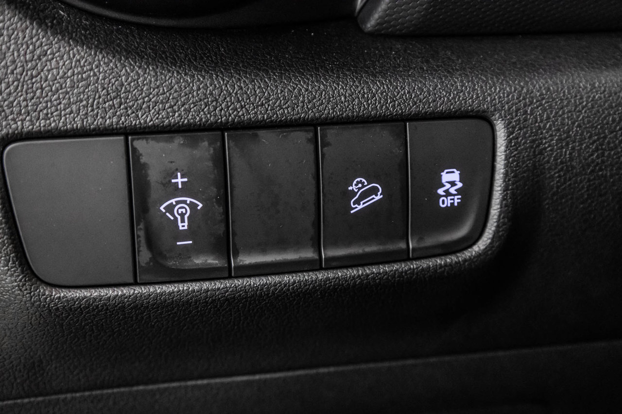 2026 Ford F-150 - Image 21