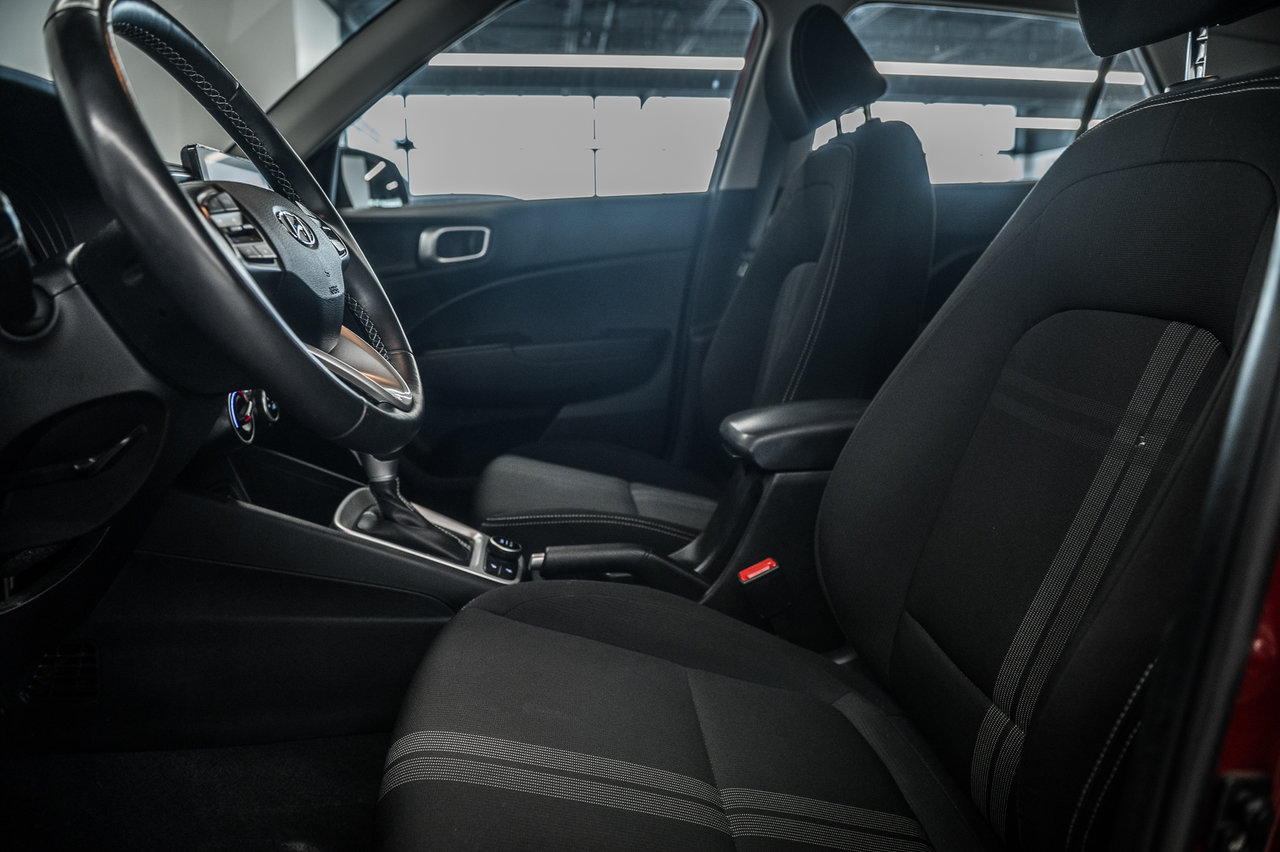 2017 Ford Explorer - Image 18