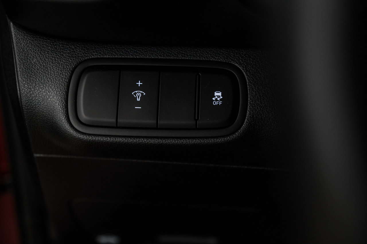 2017 Ford Explorer - Image 20