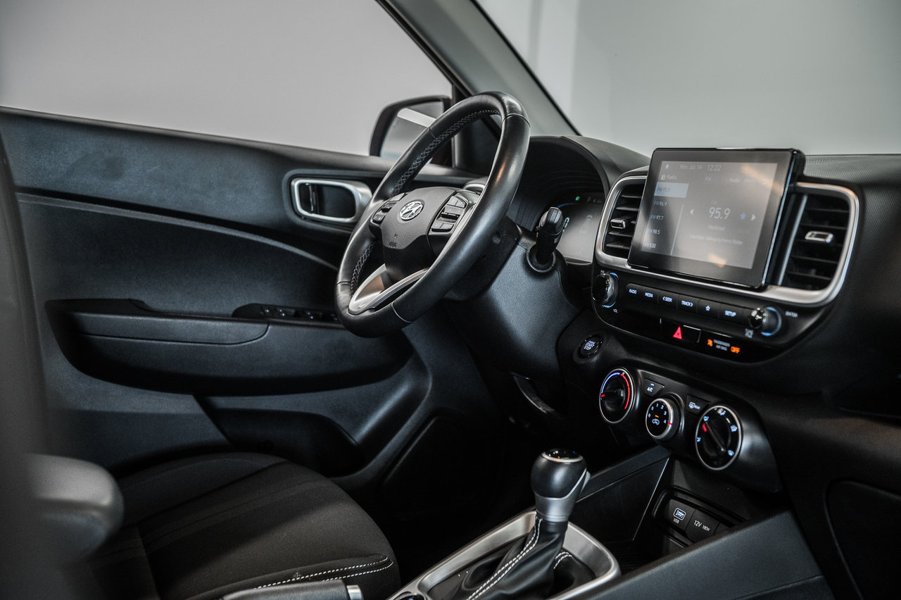 2017 Ford Explorer - Image 34