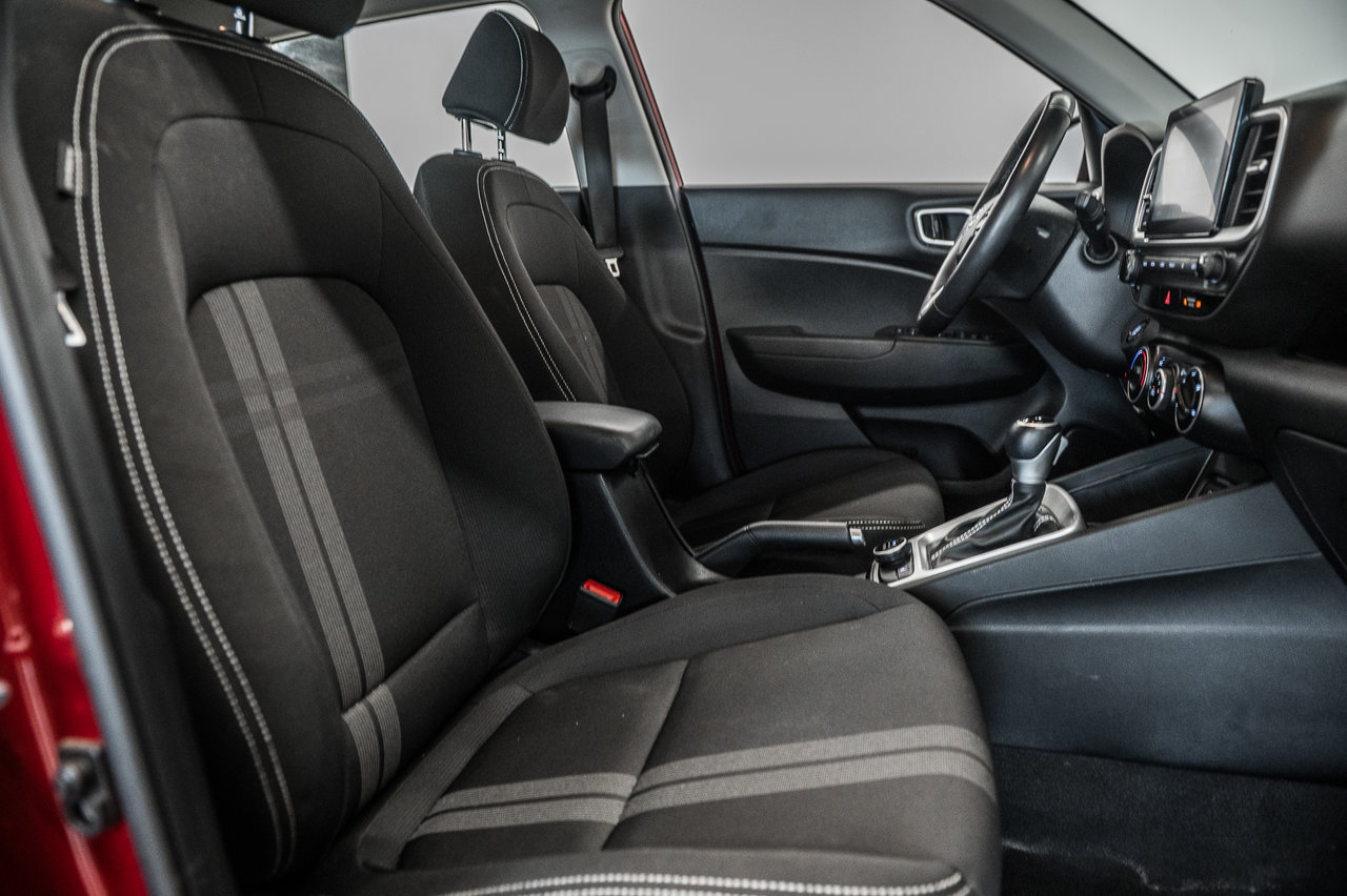 2017 Ford Explorer - Image 35