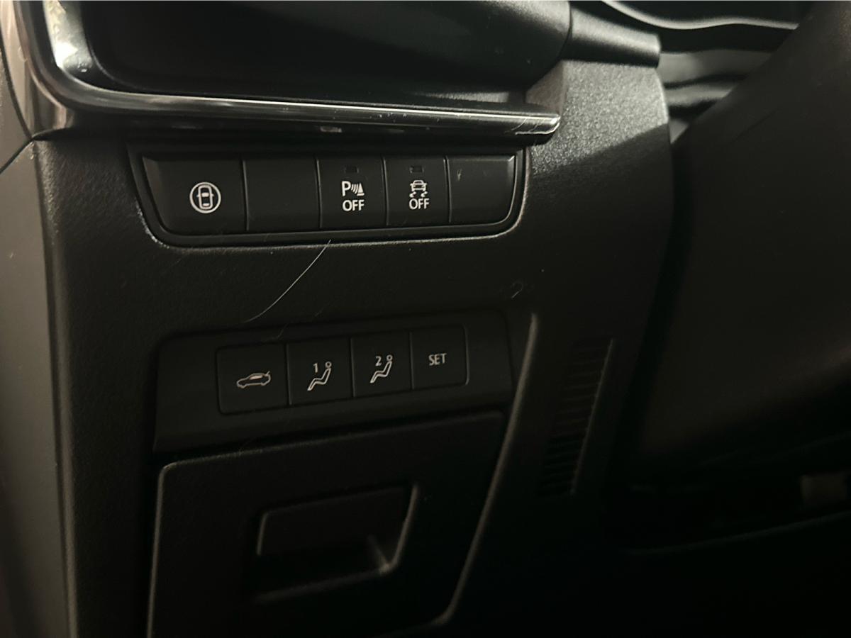 2026 Ford F-150 - Image 21