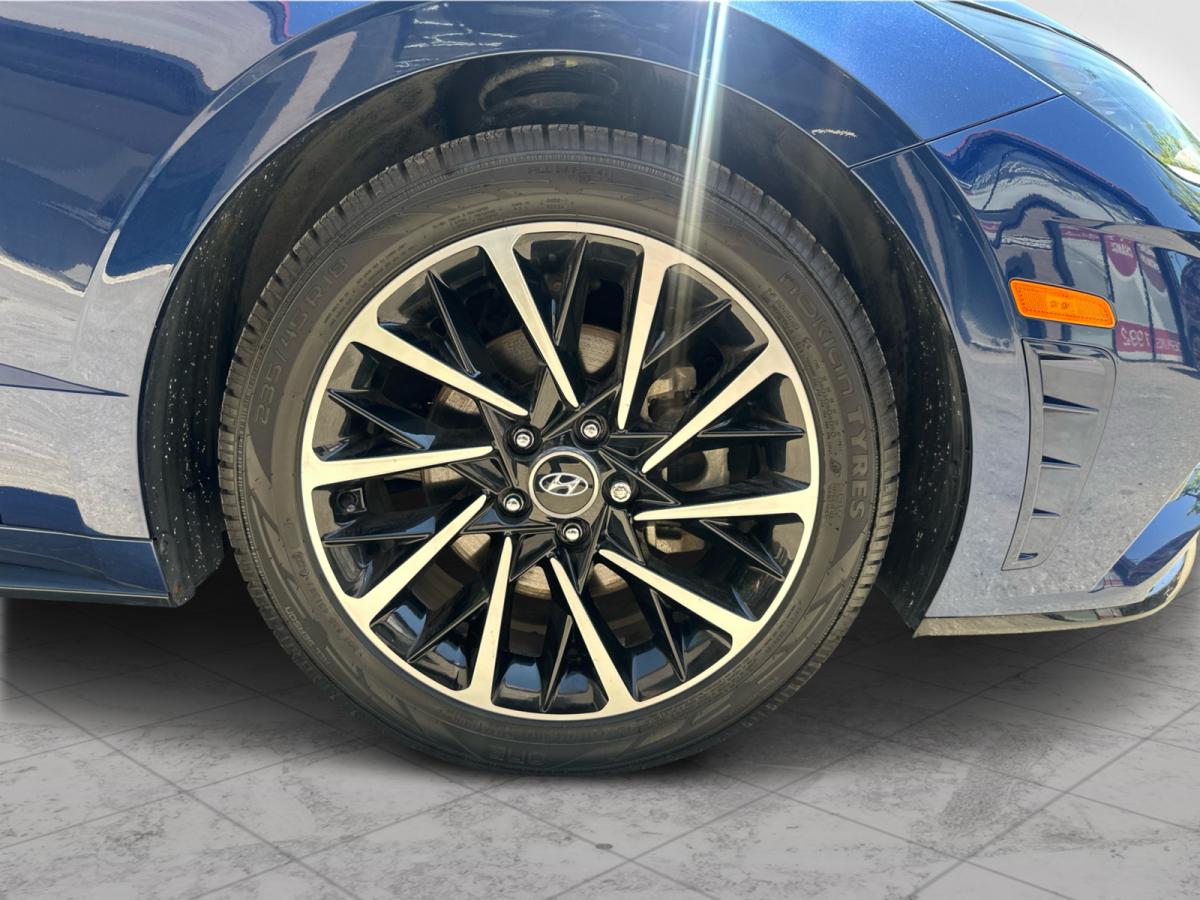 2026 Ford F-150 - Image 9