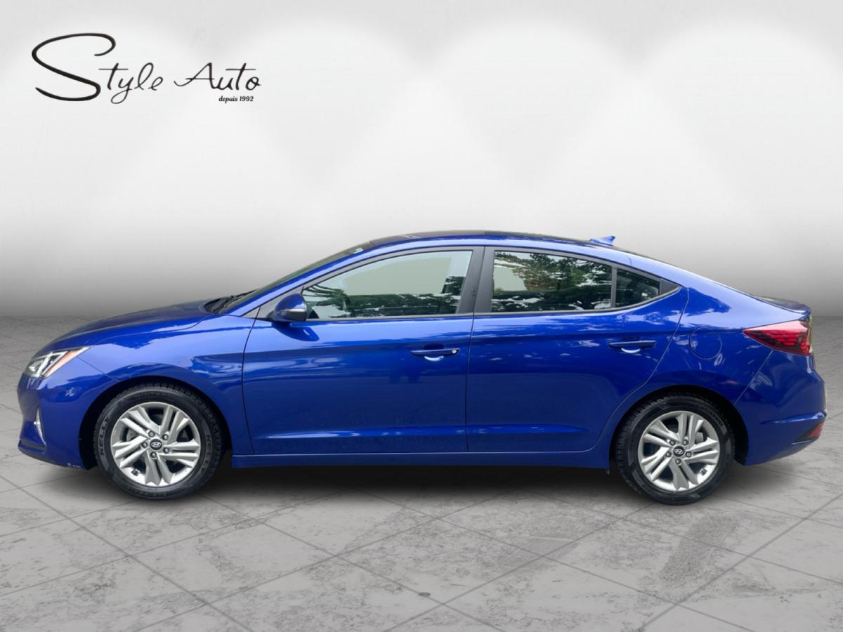 2026 Ford Explorer - Image 3