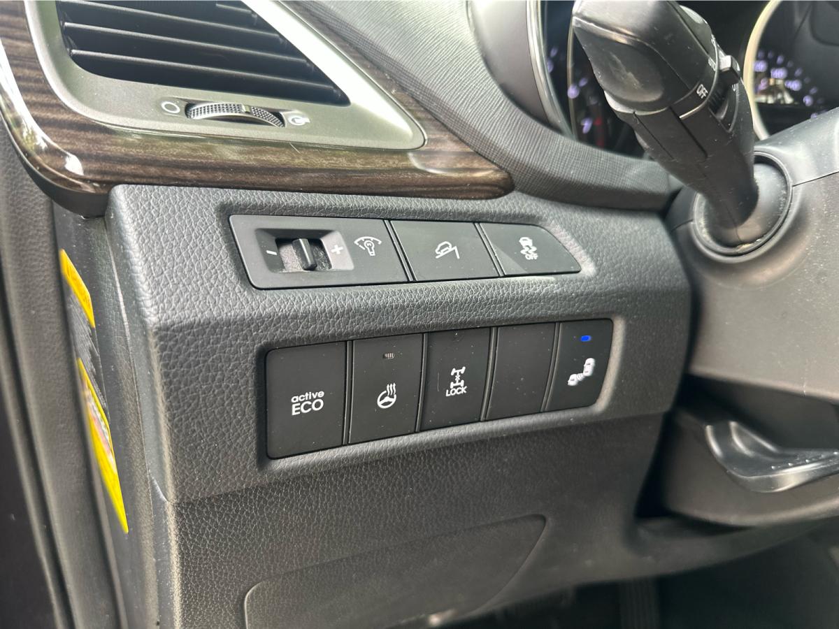 2026 Kia Sportage - Image 13