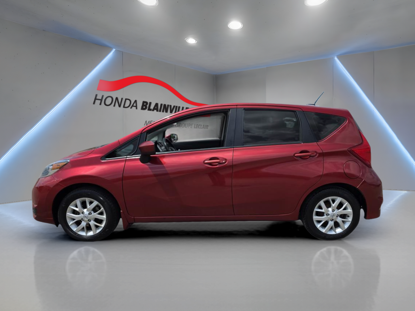 2026 Acura RDX - Image 3