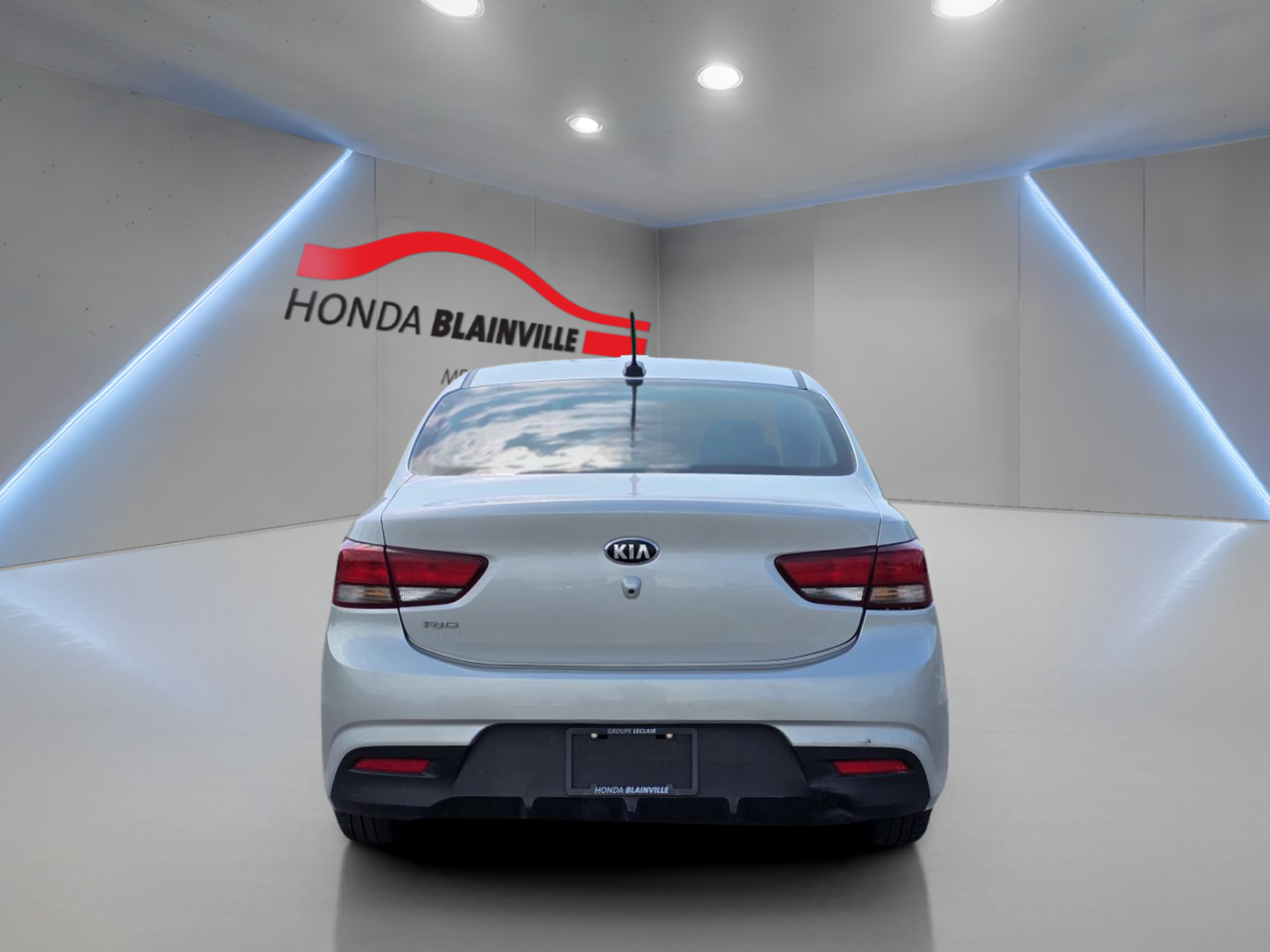 2023 Acura RDX - Image 6