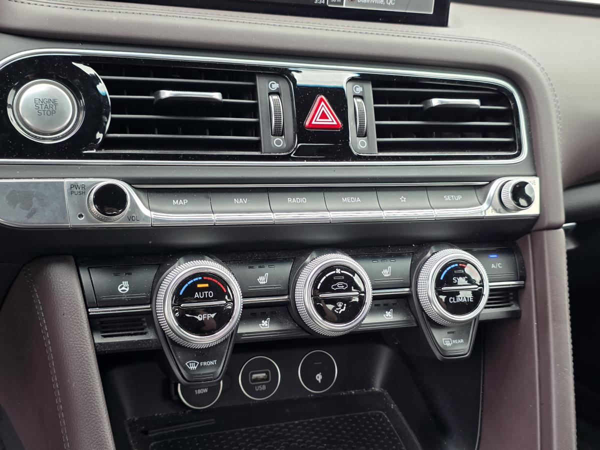 2022 Acura RDX - Image 17