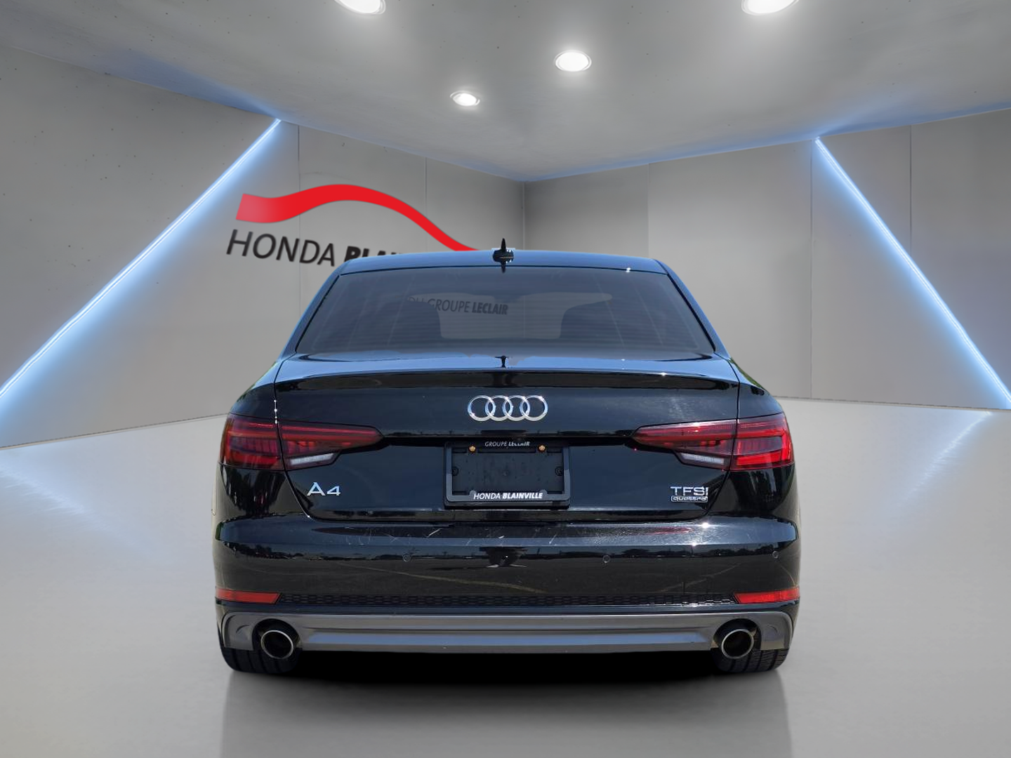 2020 Toyota Highlander - Image 6