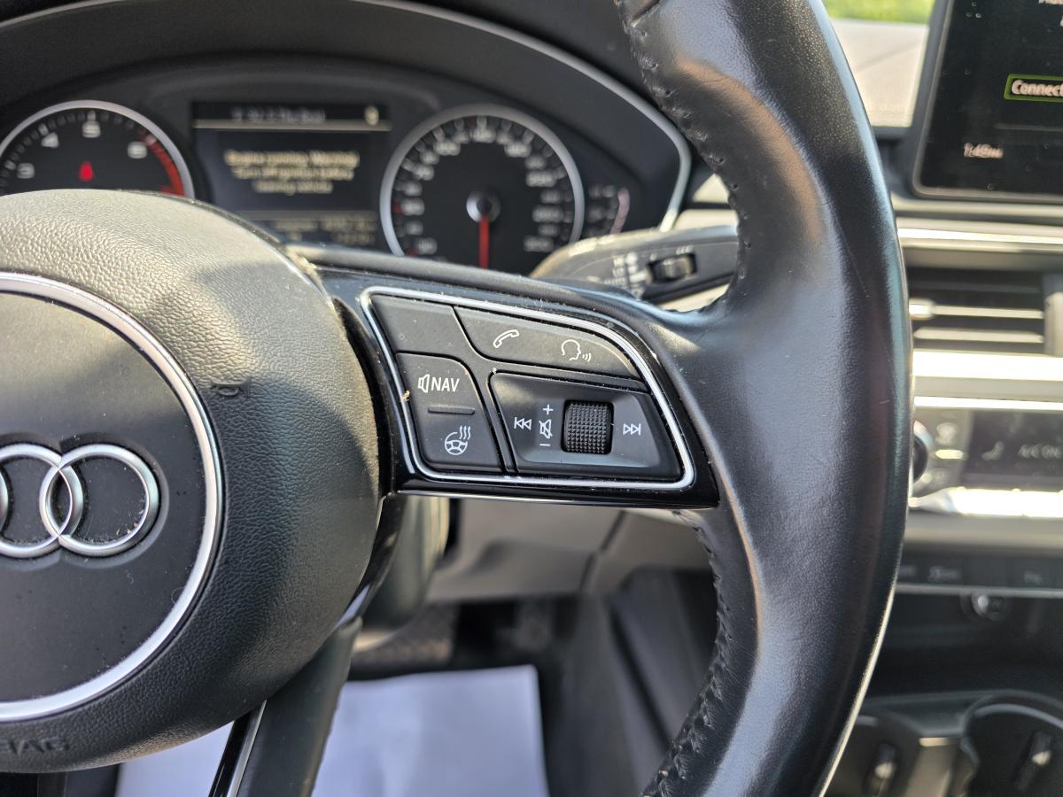 2020 Toyota Highlander - Image 14