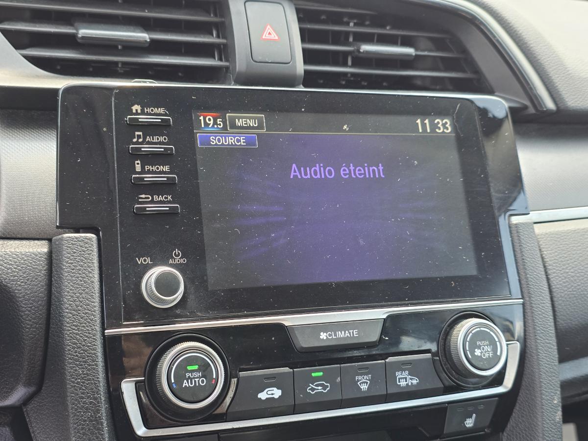 2019 Honda Civic - Image 17