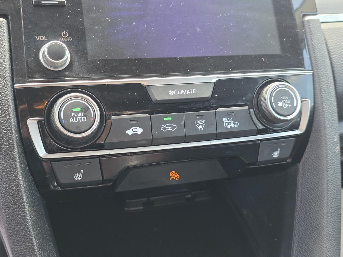 2019 Honda Civic - Image 18
