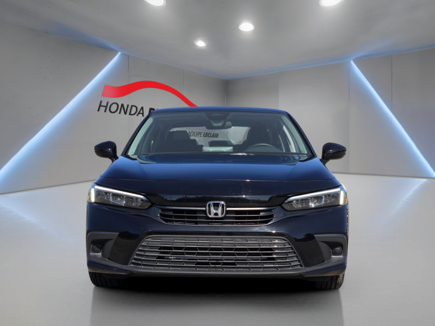 2023 Ford Bronco Sport - Image 2