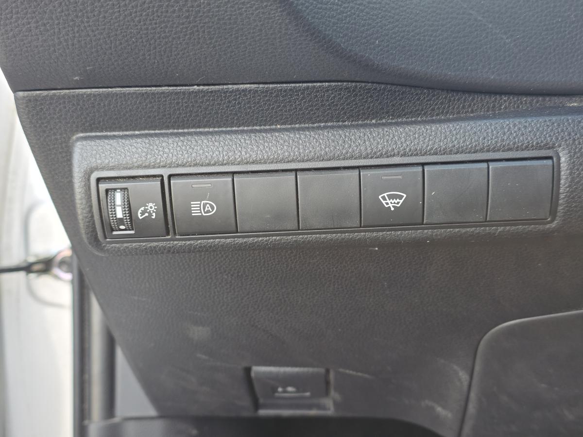 2022 Ford Edge - Image 20