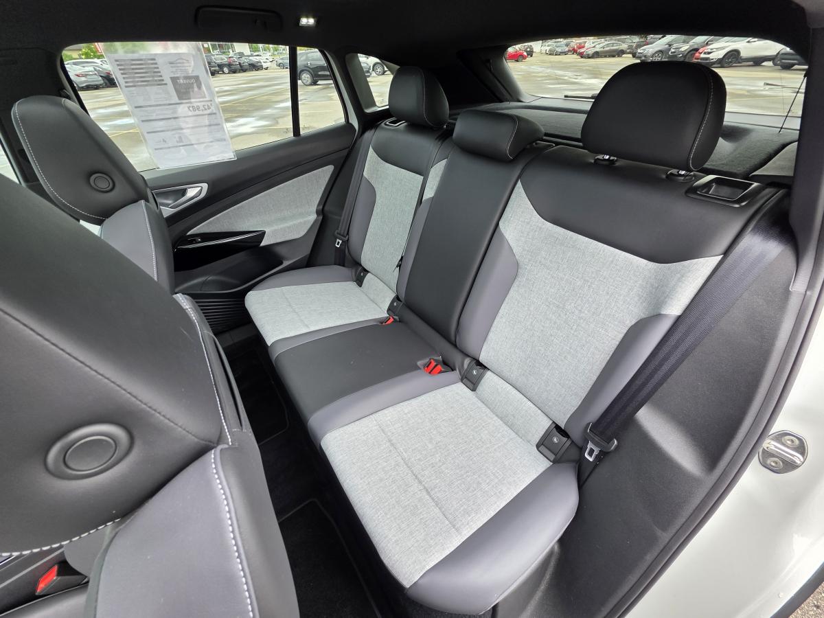 2026 Ford Ranger - Image 21