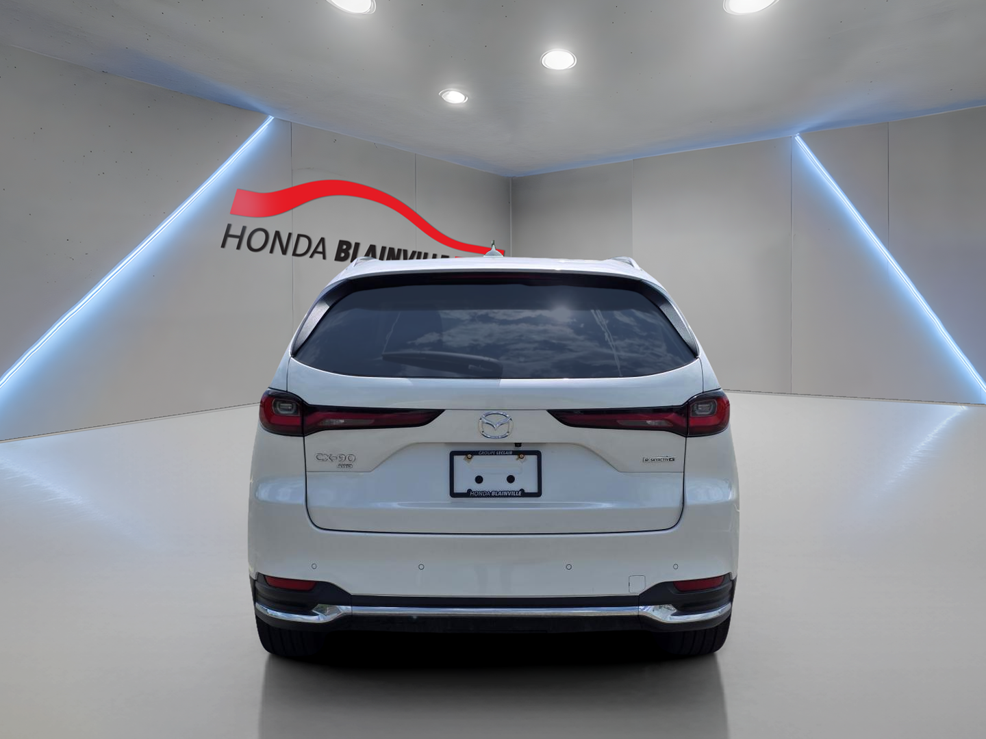 2026 Ford Mustang Mach-E - Image 6