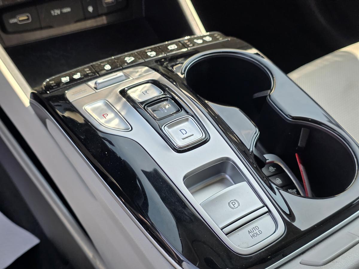 2026 Ford Mustang Mach-E - Image 19