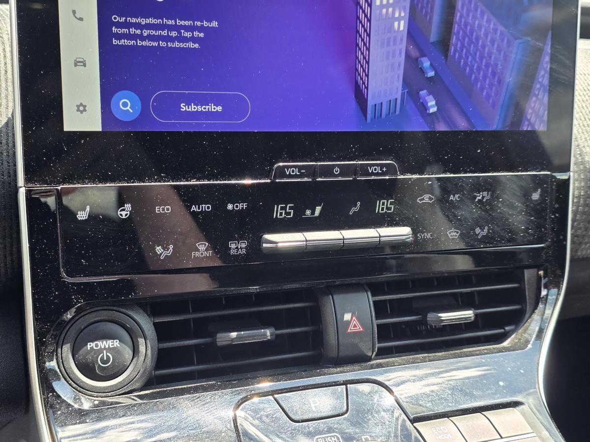2026 Ford F-150 - Image 18