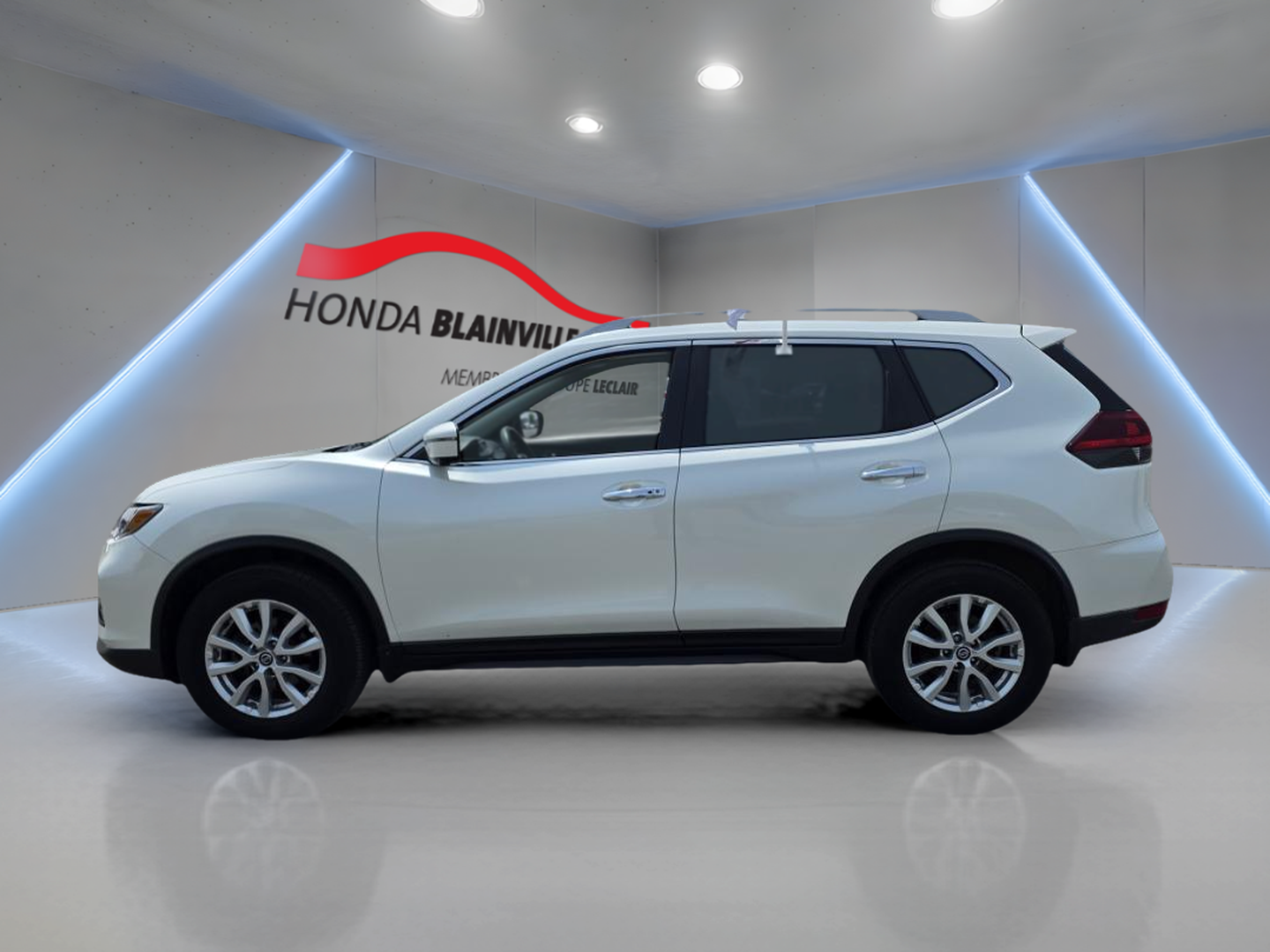 2026 Ford F-250 - Image 4