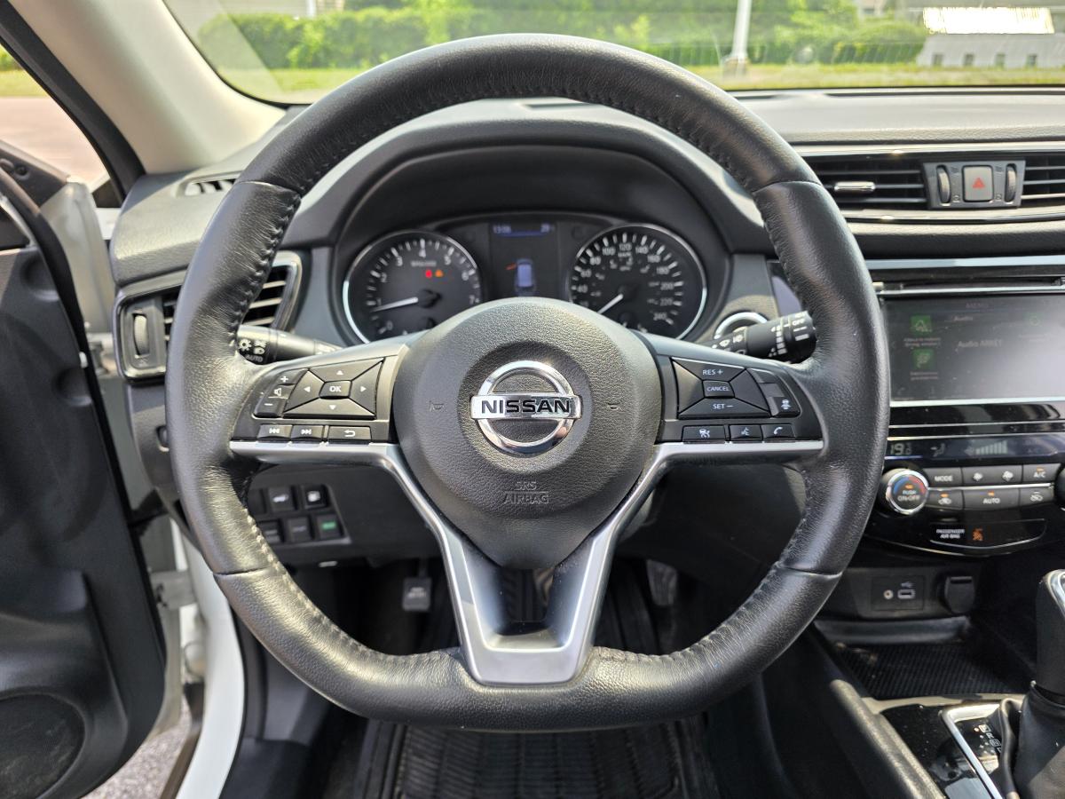 2026 Ford F-250 - Image 12