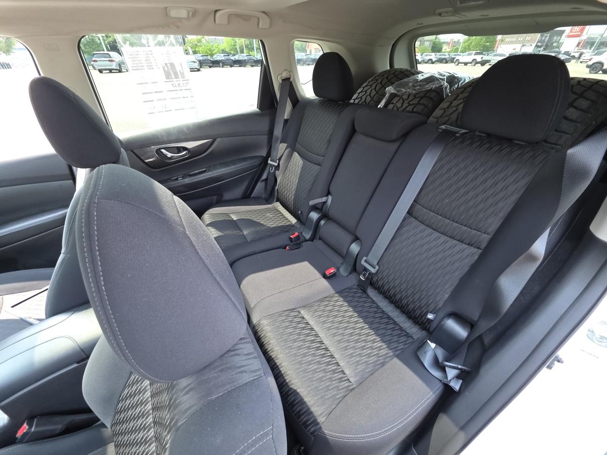 2026 Ford F-250 - Image 23