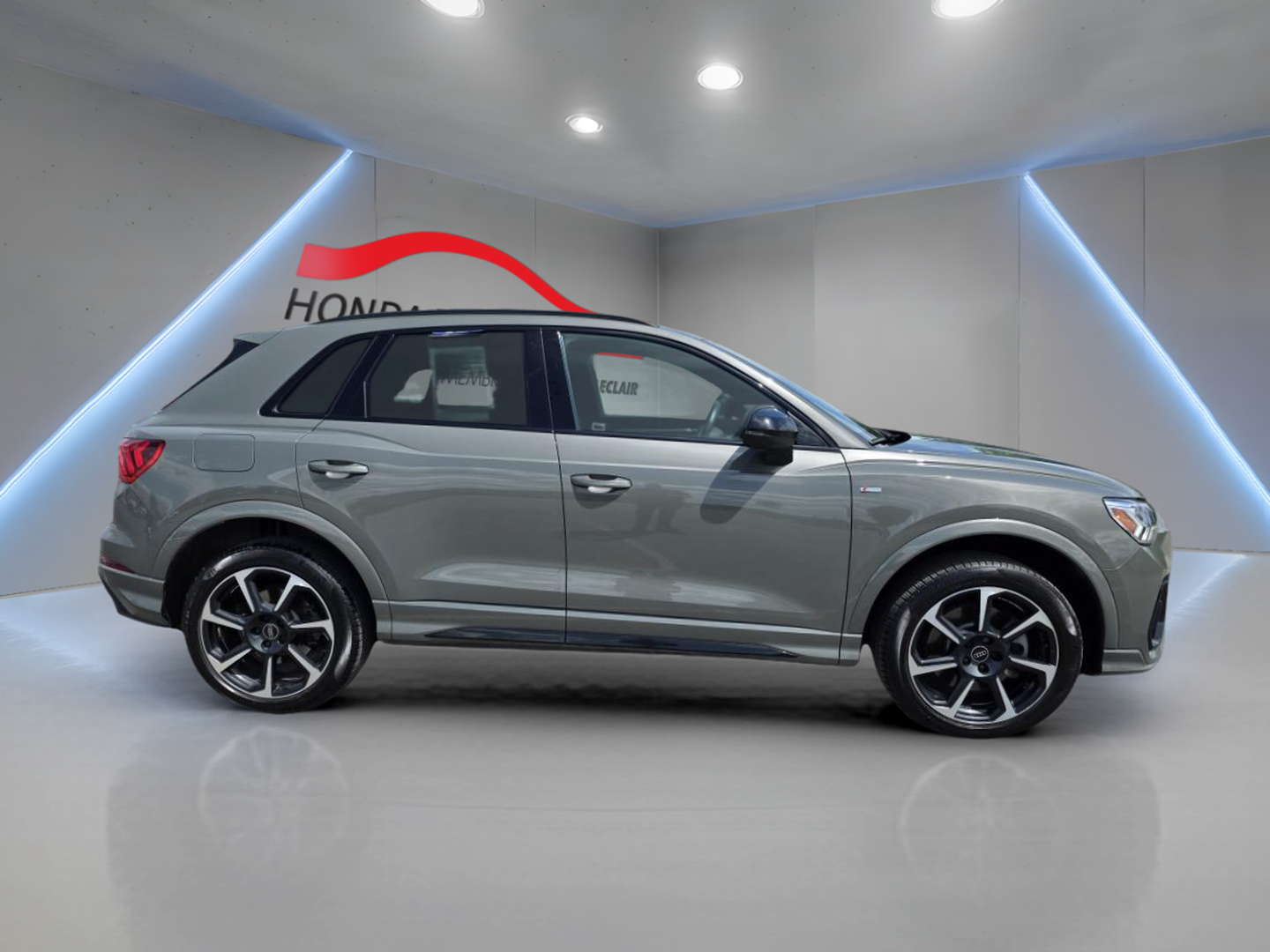 2026 Ford F-250 - Image 8