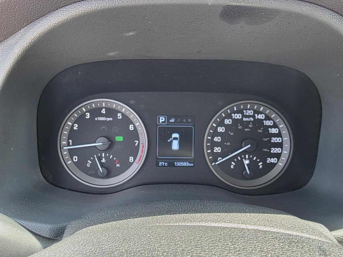 2019 Toyota RAV4 - Image 15