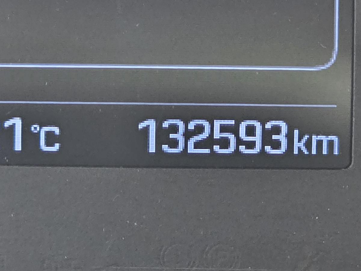 2019 Toyota RAV4 - Image 16