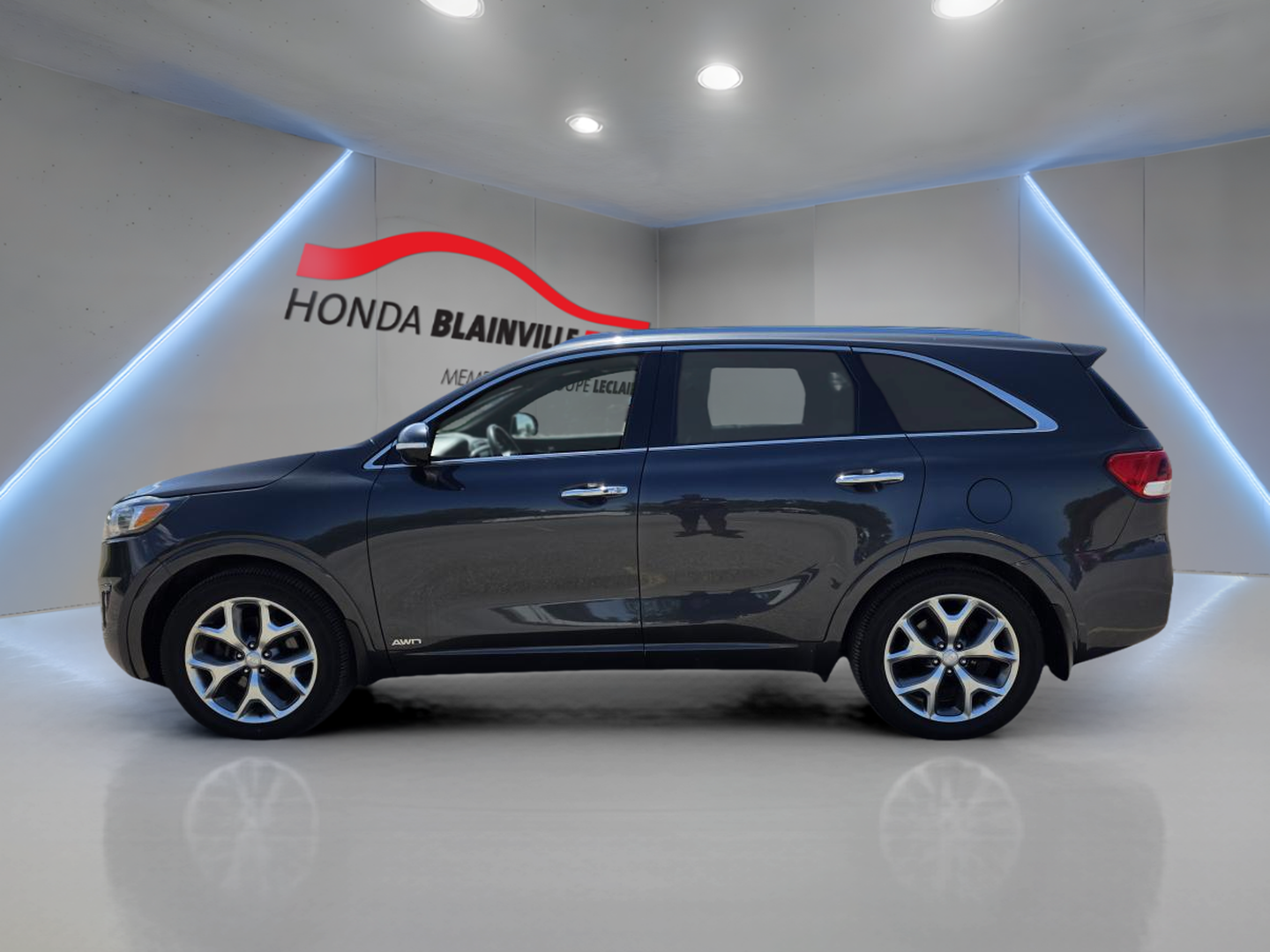 2020 Volvo XC60 - Image 4
