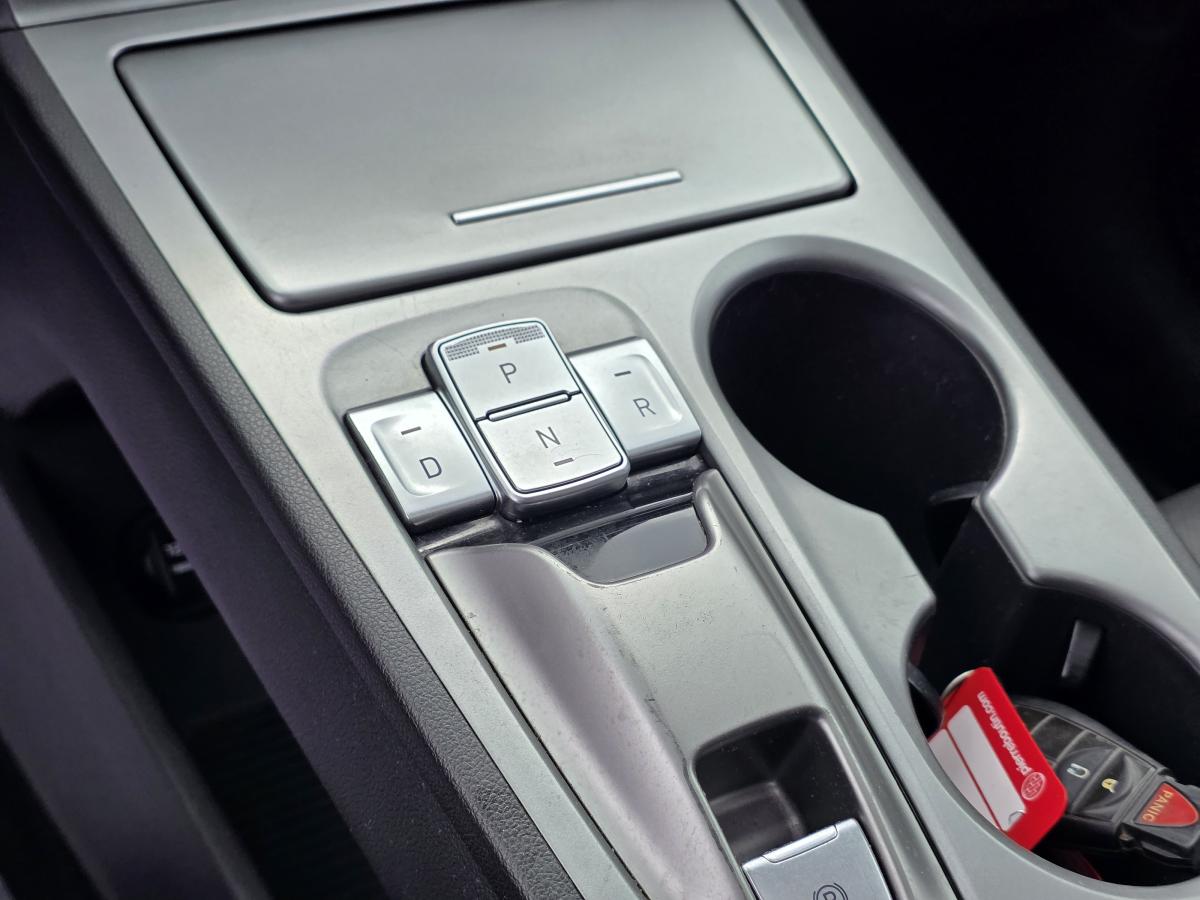 2022 Lincoln Navigator - Image 19