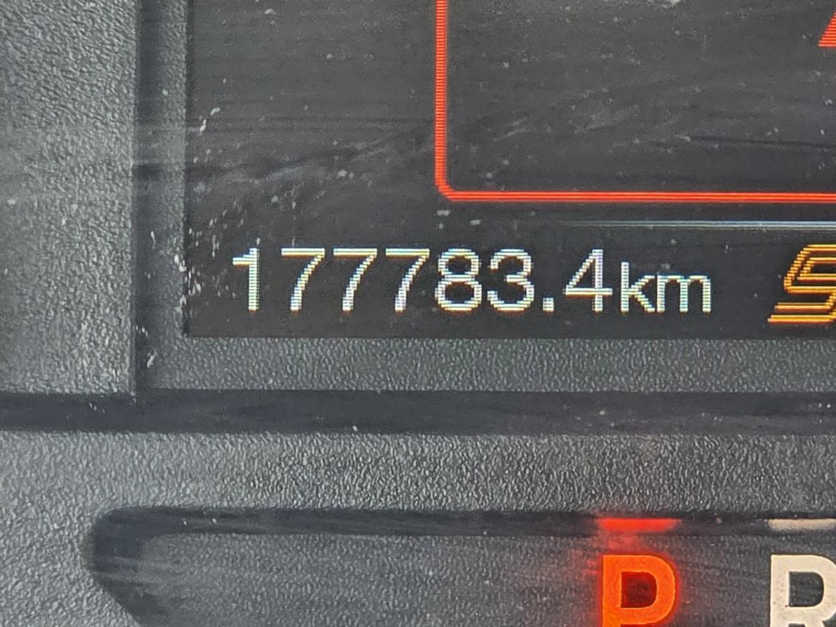 2025 Cadillac CT5 - Image 15