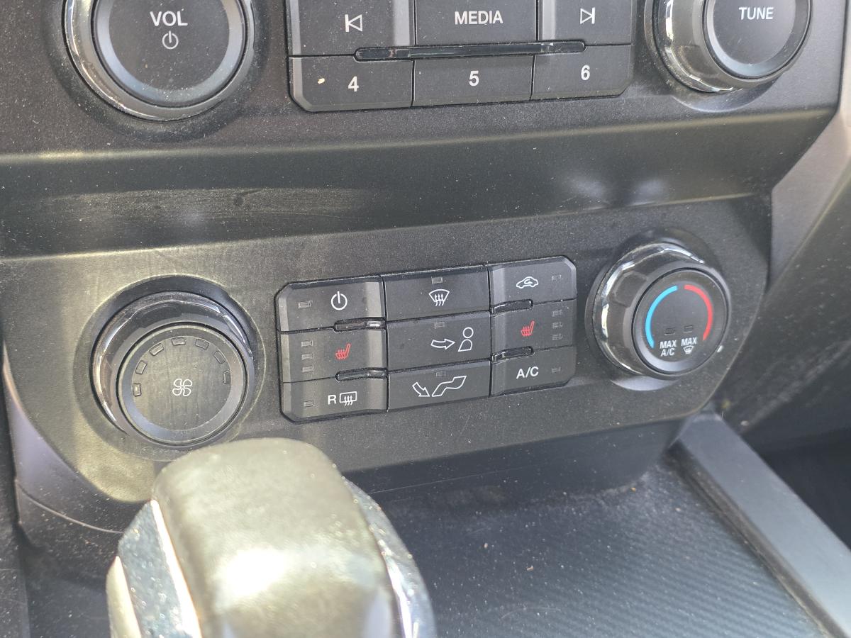 2025 Cadillac CT5 - Image 18