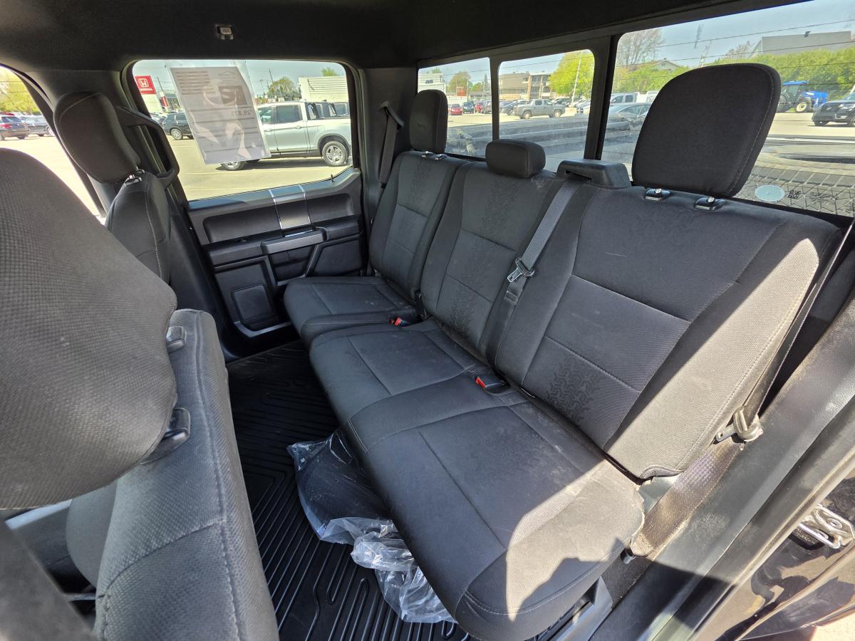 2025 Cadillac CT5 - Image 23