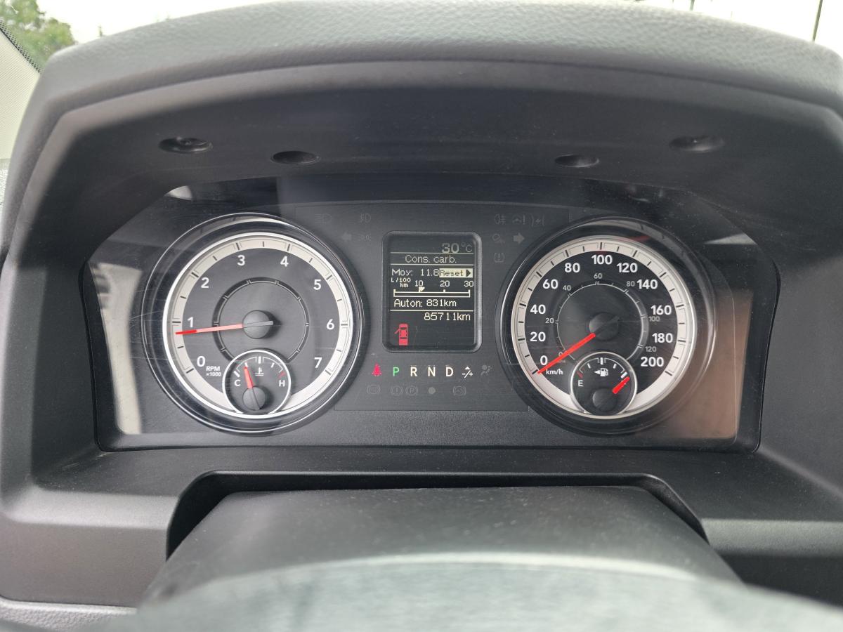 2022 Ford Mustang Mach-E - Image 16