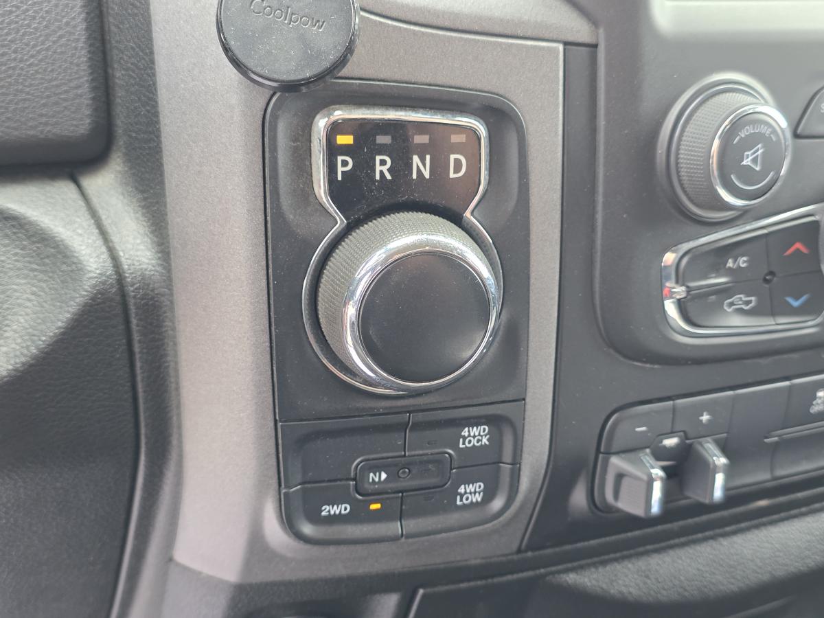 2022 Ford Mustang Mach-E - Image 20