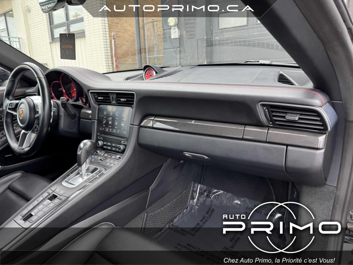 2026 Ford Explorer - Image 32