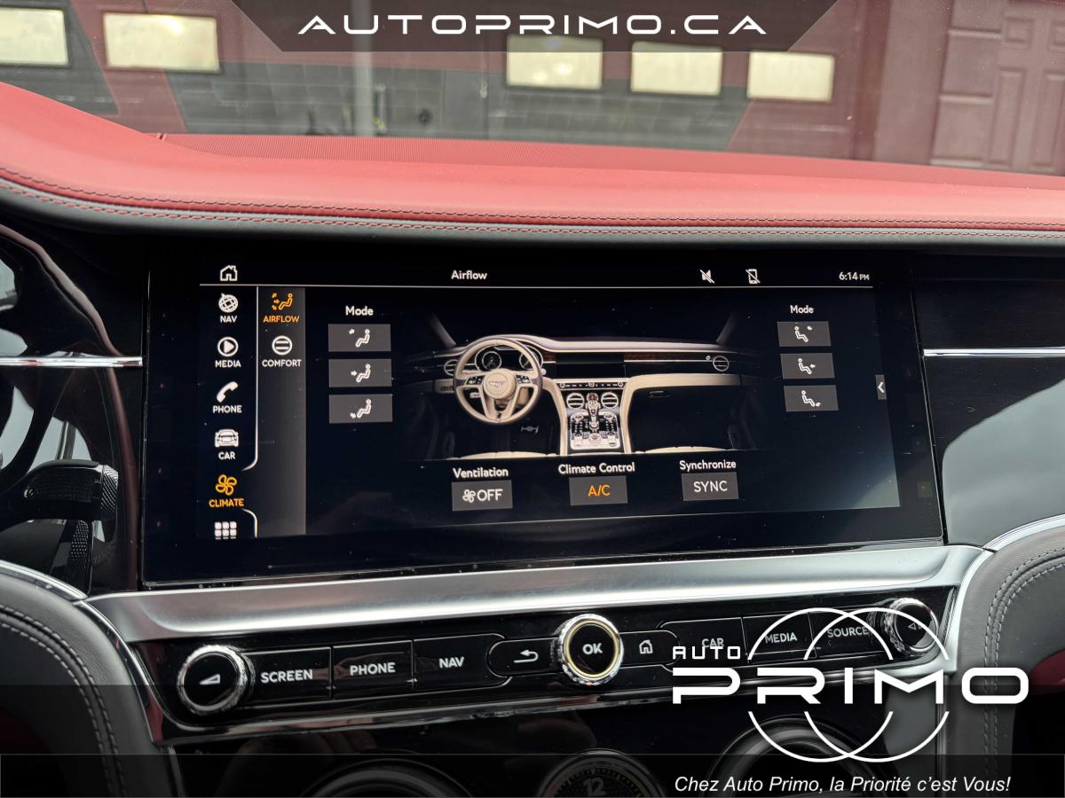 2022 Volvo XC90 - Image 30