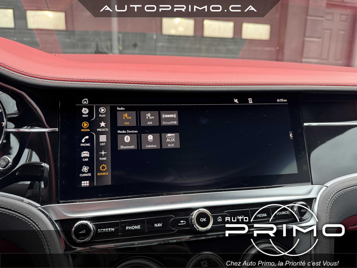 2022 Volvo XC90 - Image 32