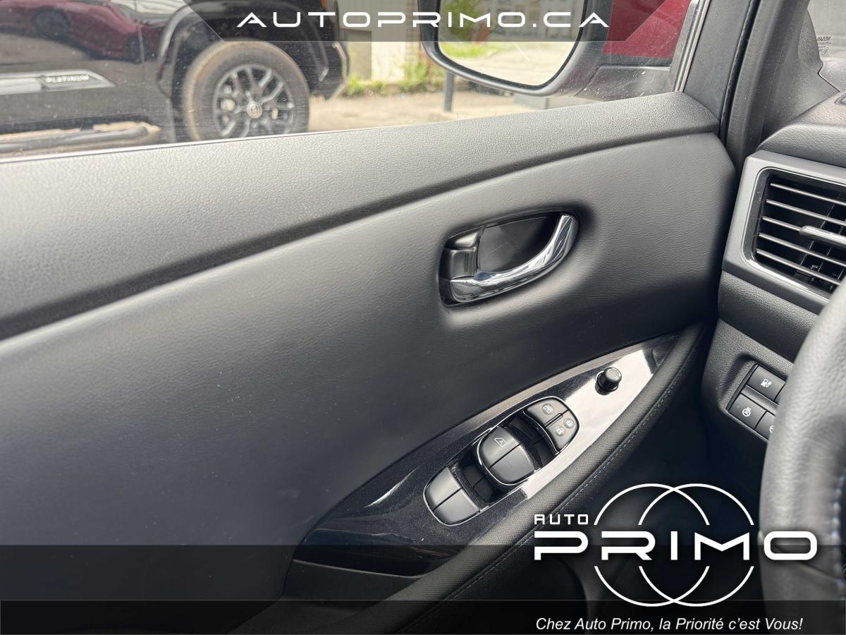 2022 Kia Sorento - Image 11