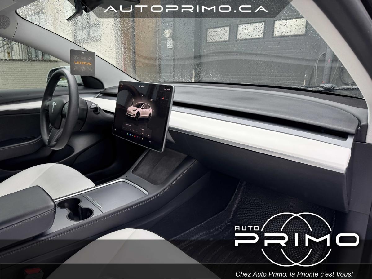 2023 Hyundai Venue - Image 29