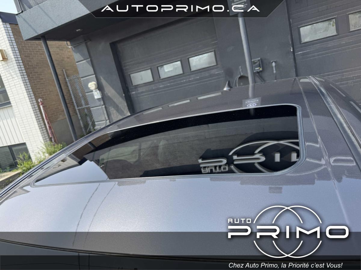 2023 Ford Explorer - Image 9