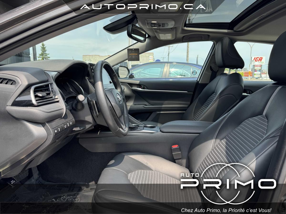 2023 Ford Explorer - Image 10