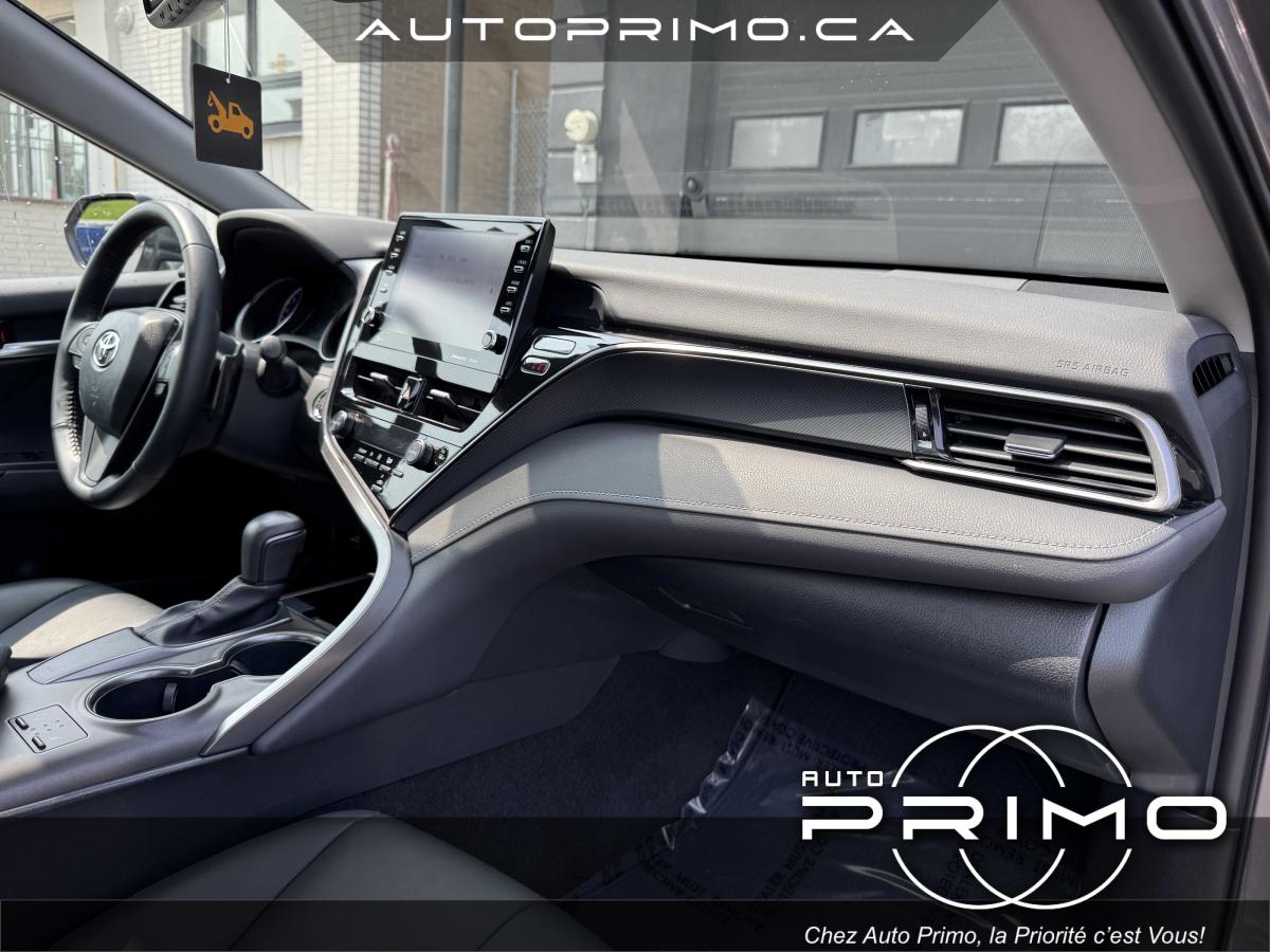 2023 Ford Explorer - Image 27