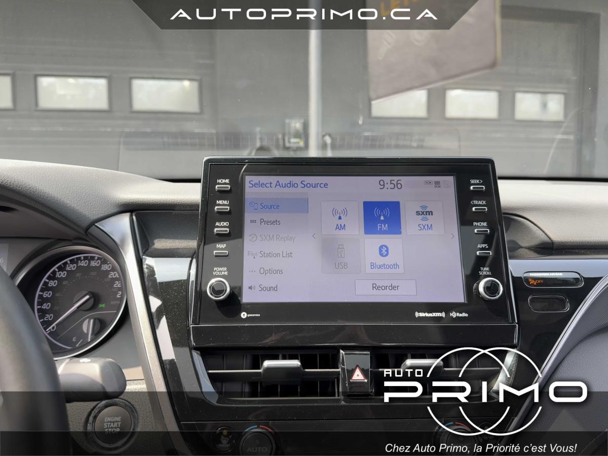 2023 Ford Explorer - Image 32