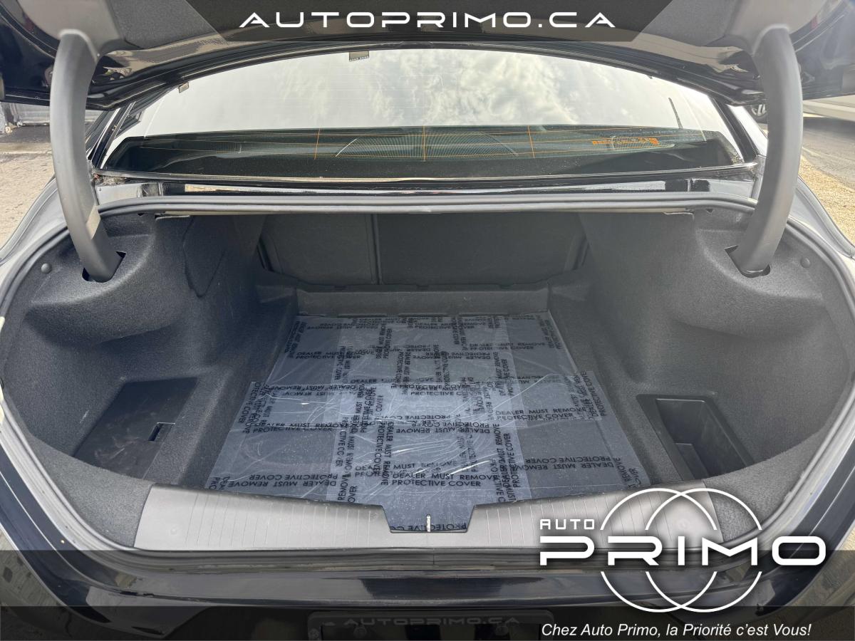 2021 Volvo V60 - Image 17